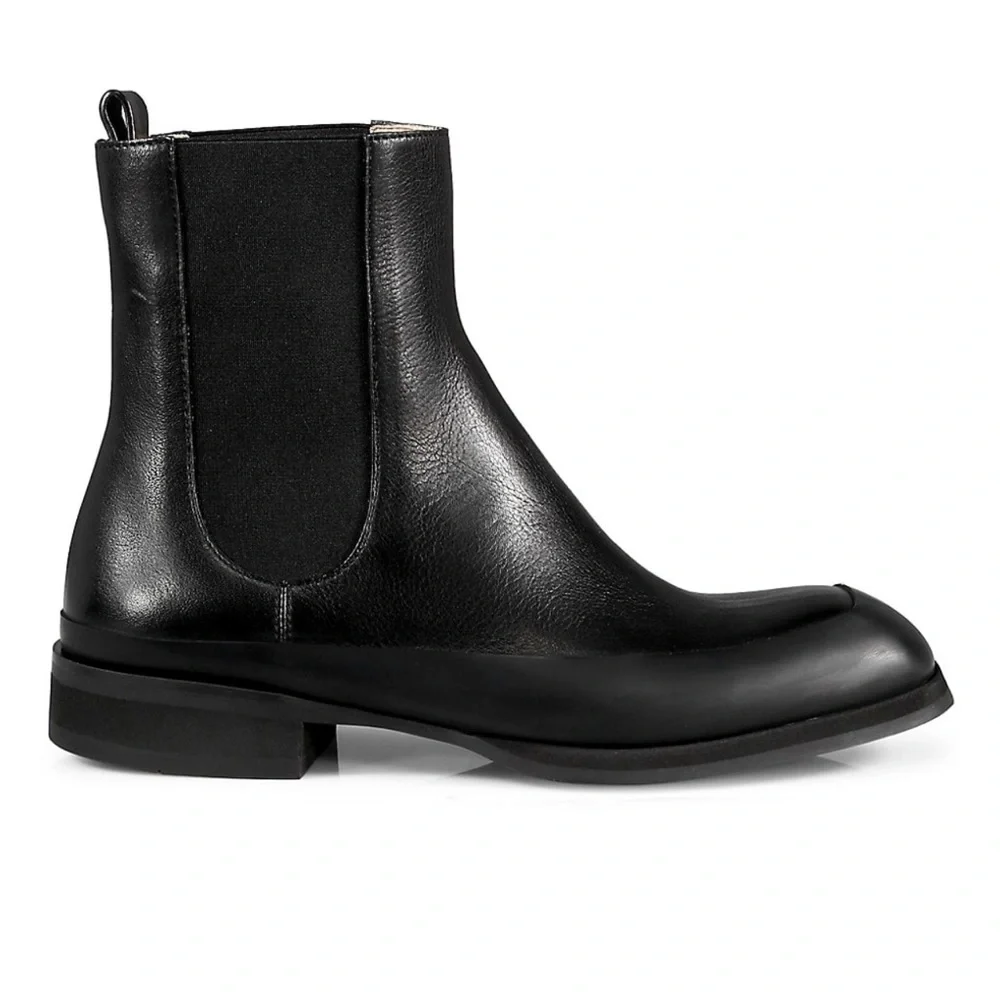 ❌SOLD❌ The Row
Garden Leather Short Boots 38 - Picture 1 of 17
